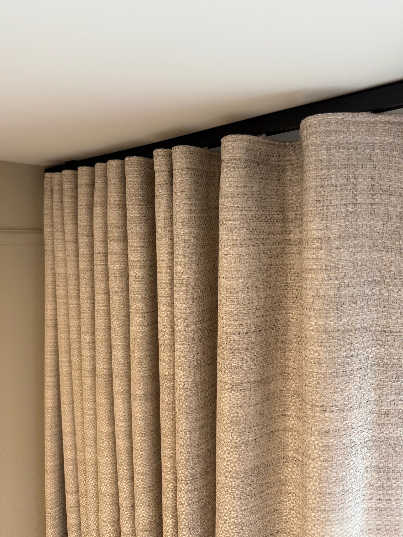 Channel Rod Slimline Channel Rods for Ripple Fold and Pleated Drapery. Modern Ripp ...